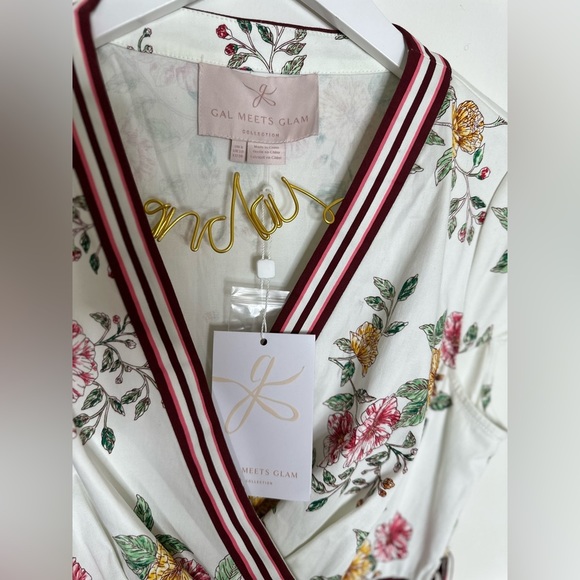 💋 EUC 💋 Gal Meets Glam Teresa Floral Wrap Dress SIZE - Picture 4 of 13